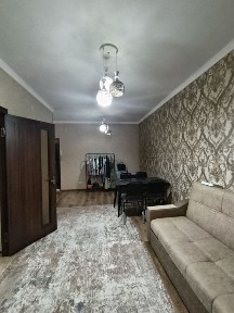 Sotiladi 1 xona choshtepada
