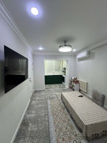 Новомосковская 15 гор больница кирпич площадь 41кв. м 2 этаж