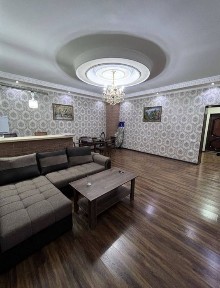 Сдается квартирв 2/2/5 Госпитальный