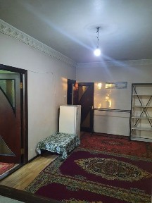 Сдается квартира на Чиланзаре 16квартале 1комнатная для всех. метро350д