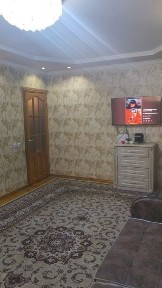 Продается квартира Юнусабад 7 квартал, 1 этаж 3 комнатная кирпич