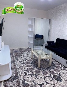 ~ 1/1/4, Чиланзар 6, Метро М. Улугбек 200метр, продаётся квартира