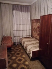 Аренда квартиры на два месяца. осие 16.новомосковская. ориент финан банк