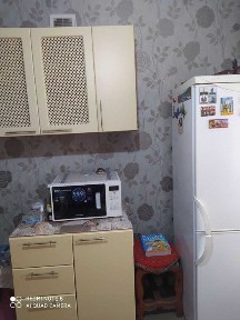 Продается 2-х комнатная малогабаритная квартира