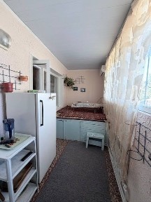 Продается 3х комратная квартира 2 этаж