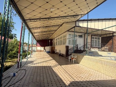 Продается добротный дом с живой природой, горный воздох 13 сотках