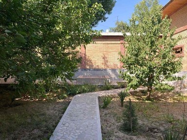 Ховли Ш. Руставели дом 5.6 сот, 3 этажа