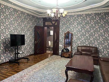 Продаётся 2-комнатная квартира в Яккасарайском районе!