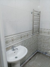 Sroshniga uy sotiladi