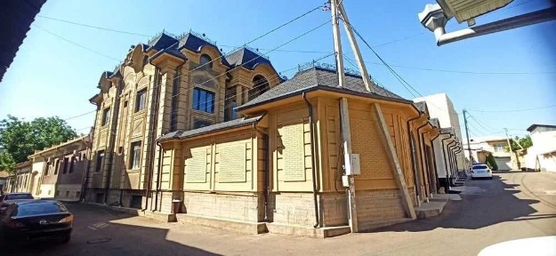 Продается Дом Мирзо Улугбек Соток 3,5 Фасад 8х20м Ор Салом Чайхана