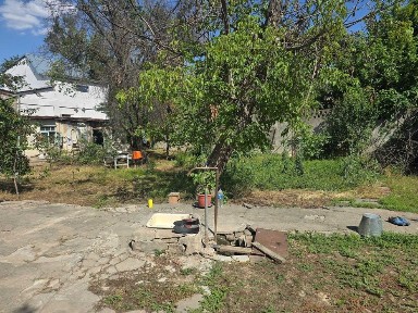 СРОЧНО Участок 5.7 сот Центр 8 роддом Яккасарай