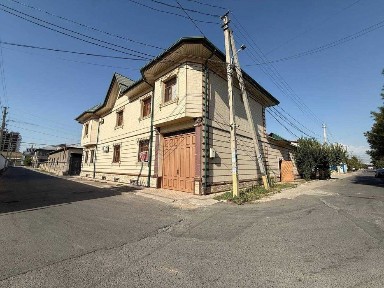 СРОЧНО ! Продается дом в Яшнабаде 5 соток 7 комнат ул. Яккатол Рохат