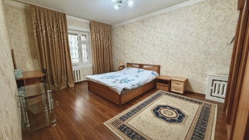 Квартира на Нукусская -бутик Гламур 5/2/12 общ пл 158м Спец план