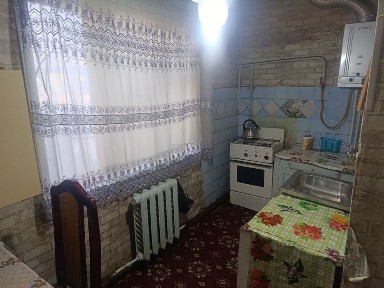 Продаётся кв В Янгихает, Спутник-15 1/1/2 с Газом. Не дорого (31 000&)