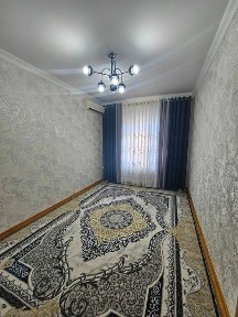 евротамирланган 3 хонали квартира 3 каватдан сотилади 6 микрн