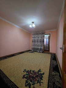 Продаётся 3х комн квартира на 4 этаже Ор-р Мафтуна бар