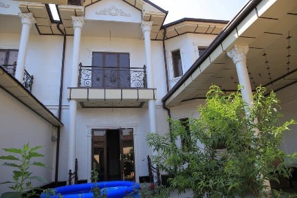 Продается дом 2сотки МирабадФасад 10м