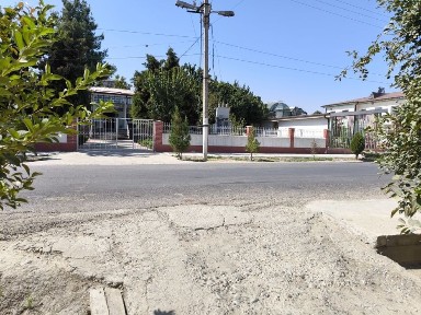 Продается дом на главной улице