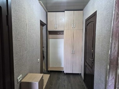 СРОЧНО! ТТЗ, Мирзо-Улугбекский р-он, 43 м², 2/6/9!