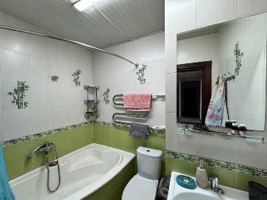 Продаю квартиру. Юнусабад 17 Сайрам 4\2\5