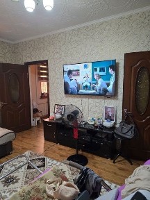 Продаётся Квартира! Сергели-2, 2/3/5, 58м2, балкон: 2*6.