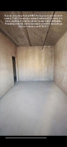 Зарафшон шаҳарда 2 хонали коробка ҳолатидаги квартира срочно сотилади