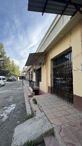 Магазин сотилади