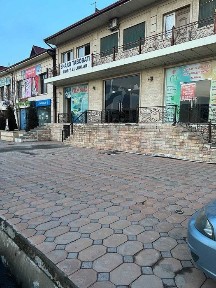 Соочно дешево Помещение 168 кв +с подвалом 232 на главной дороге