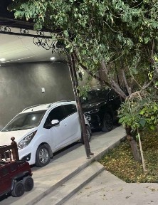 Ховли сотилади, продается дом