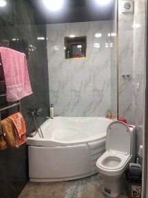 Квартира берилади ( киз болаларга)