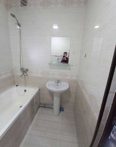 Beruniy metroga yaqin joyda qizlaga kv