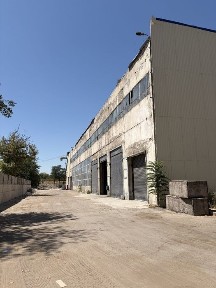 Срочно нотурар абйект арендага берилади Янгиобод бозори йонида