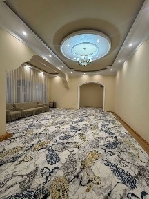 Uy sotiladi shahar markazida