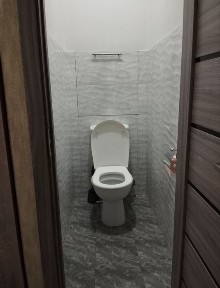 Ялангач Мирзо Улугбек район Продается Квартира 2/4/4 Хуришовка