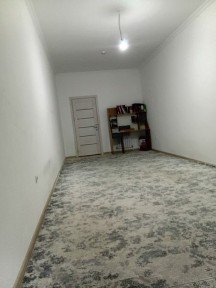 Ijaraga uy Bezmakler‼️‼️ uy 3 xona 2ta xonasi beriladi qizlarga