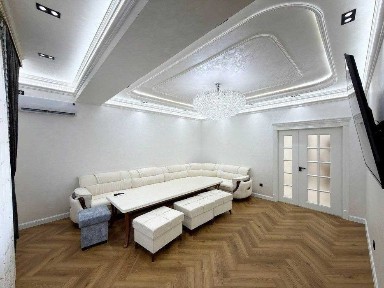 № 4043. Продается 3х-комнатная квартира в Новостройке.