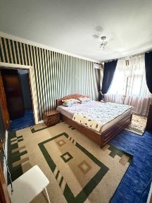 Продается коттедж 1,9 соток Гунча ориентир метро Тинчлик