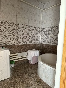 Продаётся большой дом 16 соток урта чирчикский район байткурган