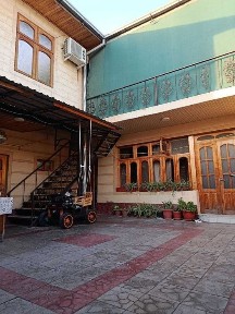 Продаётся дом 1.3 сот. 6 ком. яшнабадский район Янгиабад