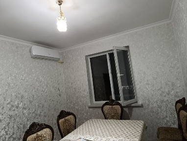 Шаматон домлари, 3 хонали уй