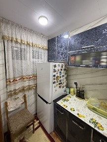 Своя квартира 1 комнатная в двух комнатную 1/4/4 юнусабад