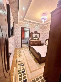 Мирзо Улуғбек Максим Горкий метро якинида арендага