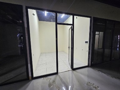 Stroy mart Ibn Sino 14 kv dokon, sklad uzumga ofis
