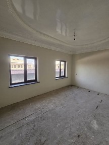 Срочно 3 сотохли ховли сотилади 8 хона Янги куйлик бозори енида