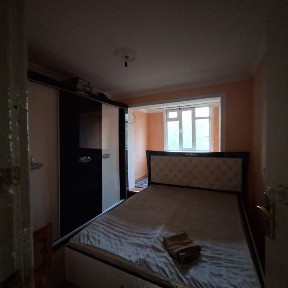Marhaboda kvartira ijaraga beriladi.
