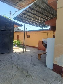 Продаю дом в Миробадском районе, ориентир Аэропорт.