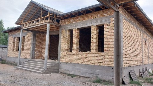Уртачирчик тумани 7 сотих 5 хона сотилади