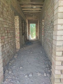Ховли срочно сотилади каробка холатда 3 сотих