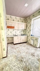 Срочно сотилади 1хона 2 хона килинган 4 этаж