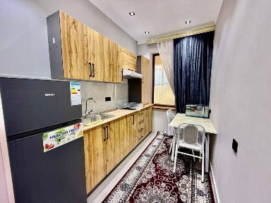 Юнусобод метро якинида маклерсиз квартира